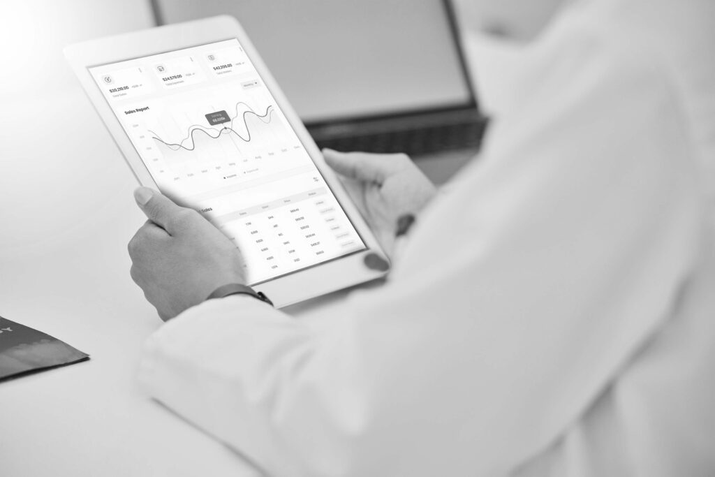 Transformar datos en información es el paso indispensable para tomar decisiones.