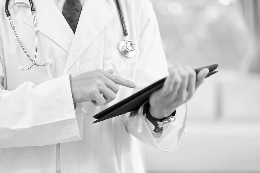 La tecnificación permite facilitar el acceso a la información en salud y mejorar el proceso de diagnóstico y tratamiento.